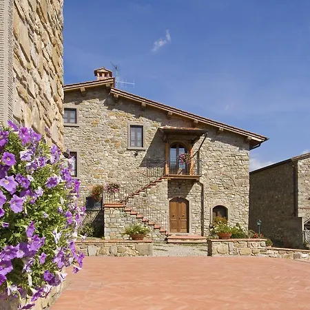 Agriturismo La Pietraia Bauernhof