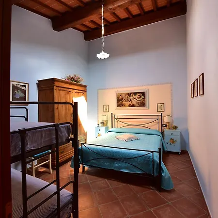 Agriturismo La Pietraia Bauernhof