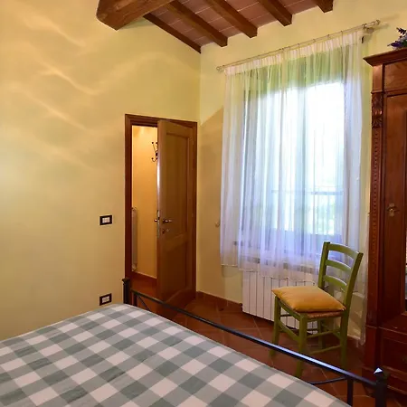 Agriturismo La Pietraia Bauernhof